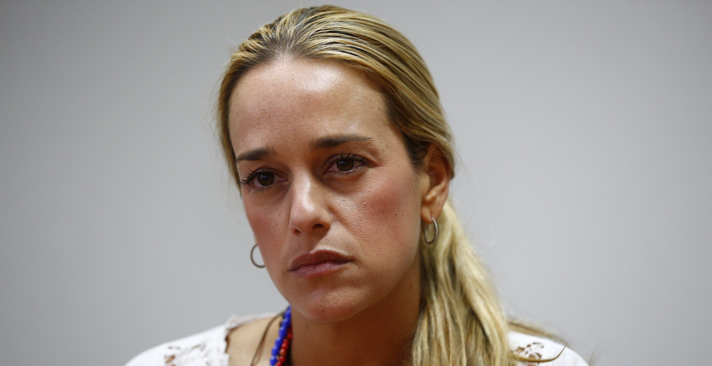 Decomisan 60 mil dólares a Lilian Tintori