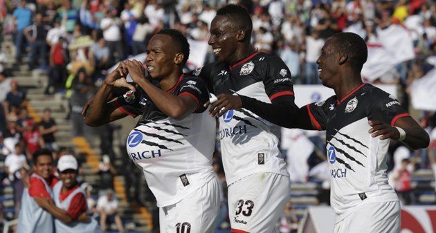 Hospitalizan a dos jugadores de Lobos BUAP tras riña