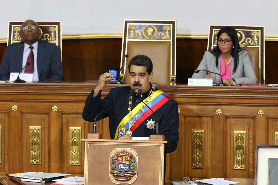 EE.UU. arremete contra gobierno de Nicolás Maduro