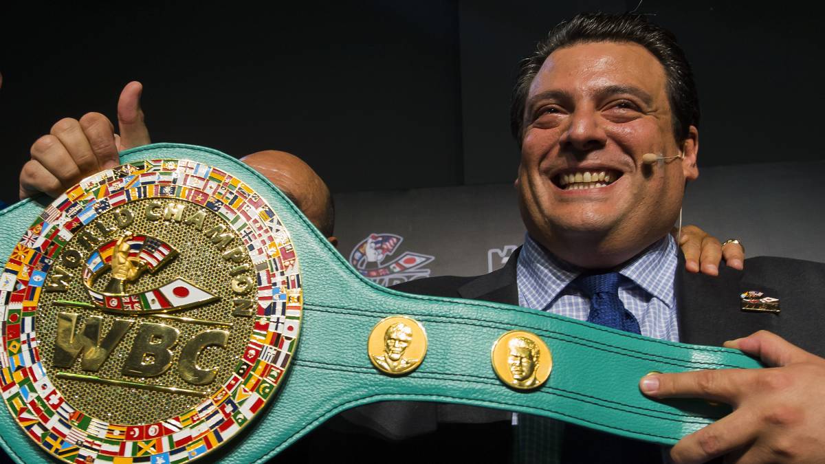 Mauricio Sulaimán habla de la pelea Floyd Mayweather Jr. vs. Conor McGregor