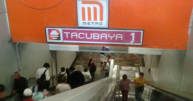 Niño pierde la mano en escaleras eléctricas del Metro Niño pierde la mano en escaleras eléctricas del Metro