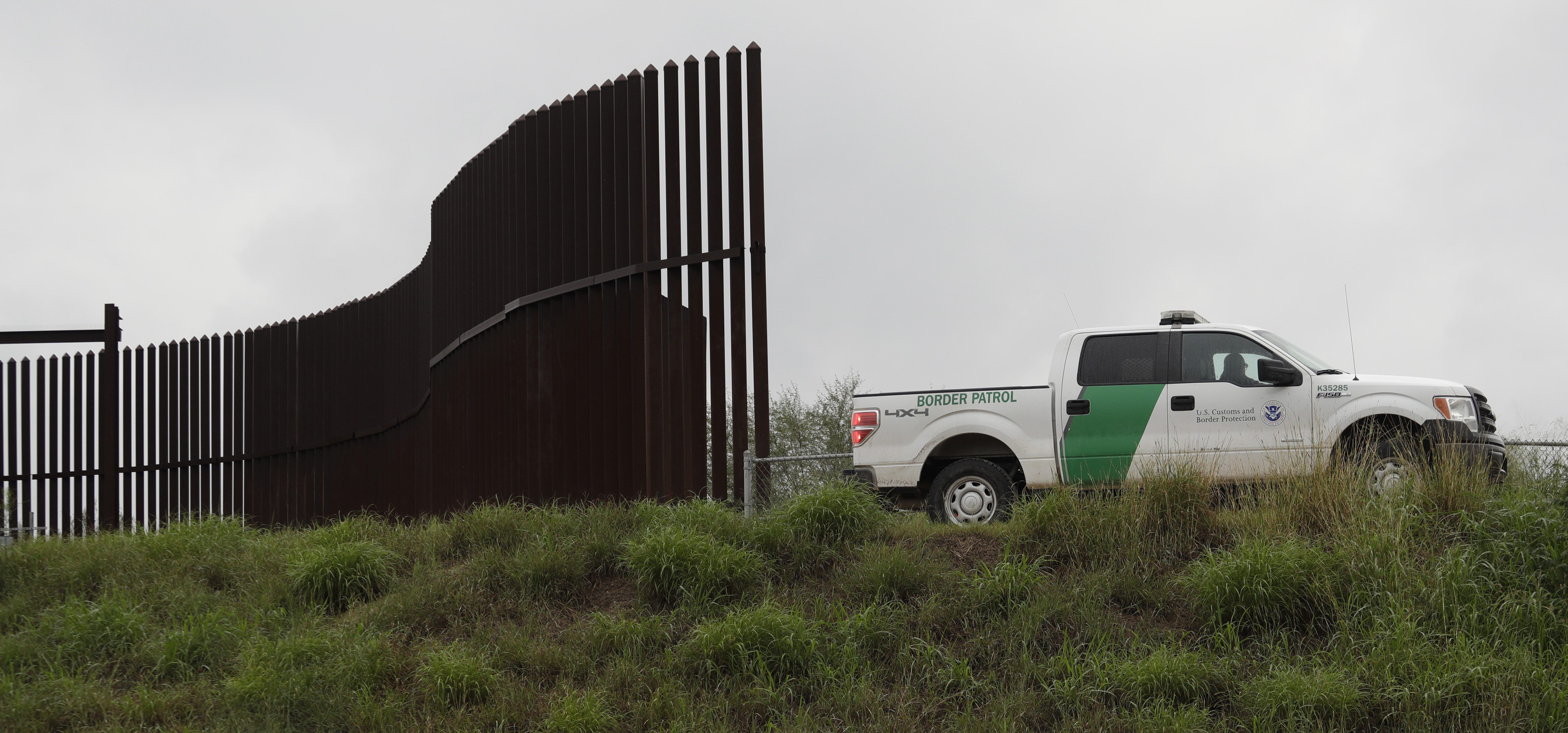 Arrestos en la frontera con EE.UU. en su nivel más bajo en 46 años