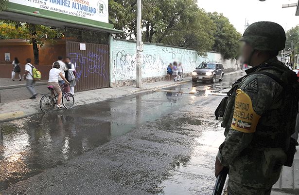 Ejército vigila más de 200 escuelas en Acapulco