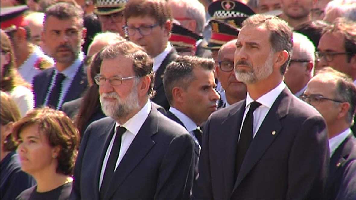 Minuto de silencio en España por atentado en Barcelona