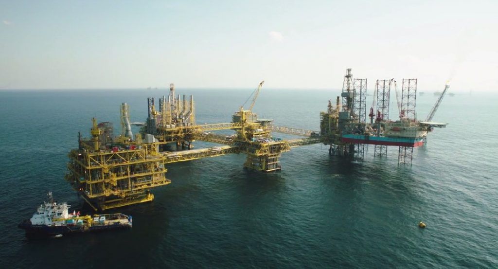 Petrolera Total comprará a Maersk Oil - oil-maersk-1024x553