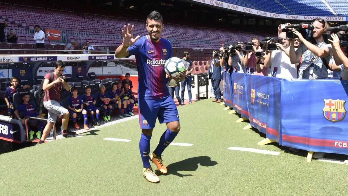 Barcelona presenta a Paulinho - paulinho-2