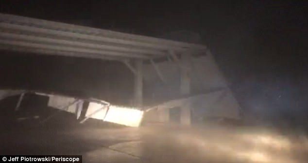 Cazador de tormentas transmite en vivo estragos del huracán Harvey