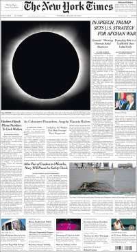 EPN, eclipse, Barcelona y Trump en primeras planas - portadas-22-ago-nyt