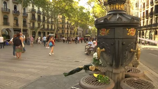 Las Ramblas de Barcelona un día después del atentado - ramblas-1