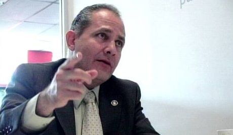 Destituyen a 180 policías en León por diversos delitos