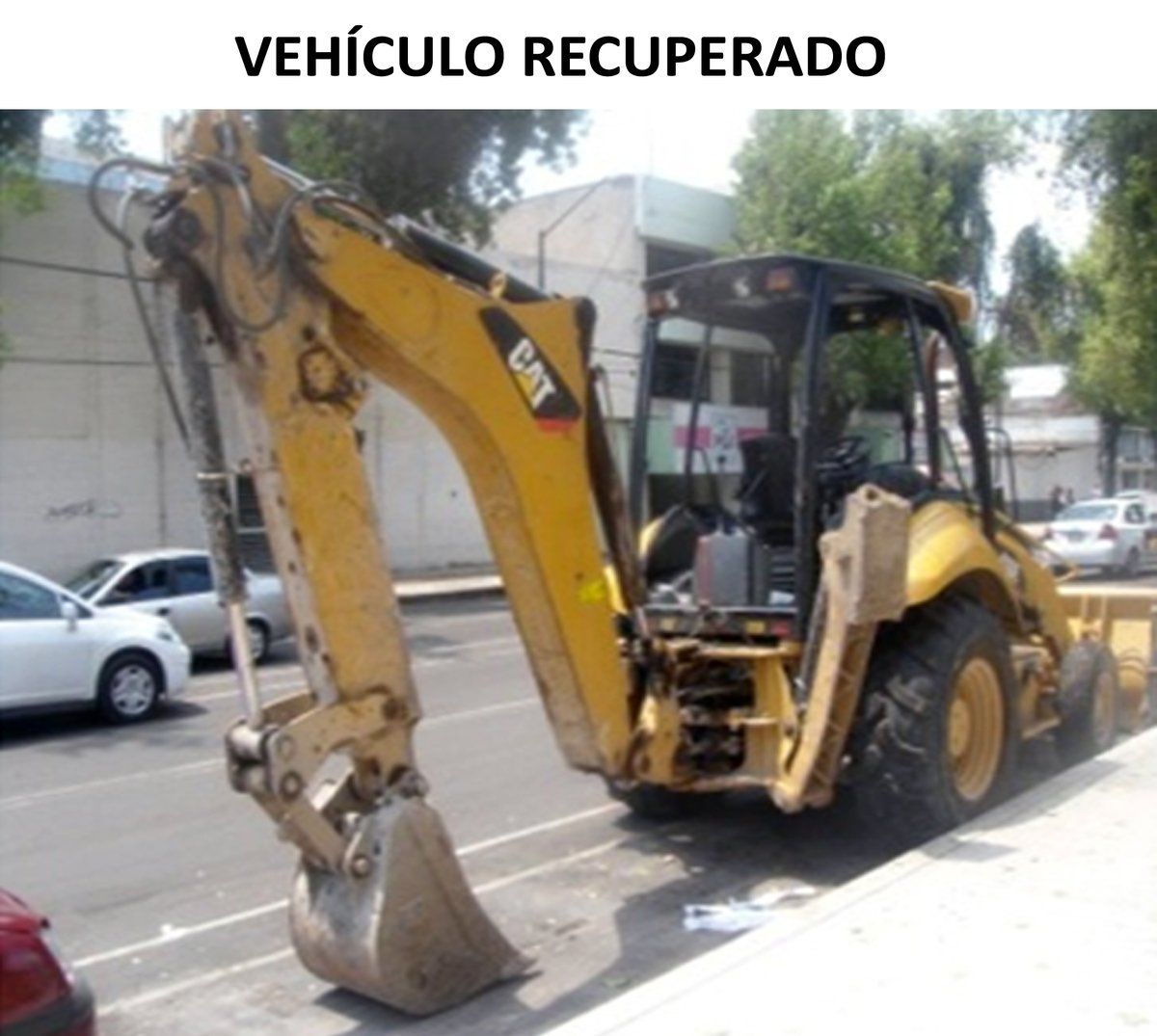 Investigan robo de retroexcavadora en Iztapalapa - robo-retroexcavadora