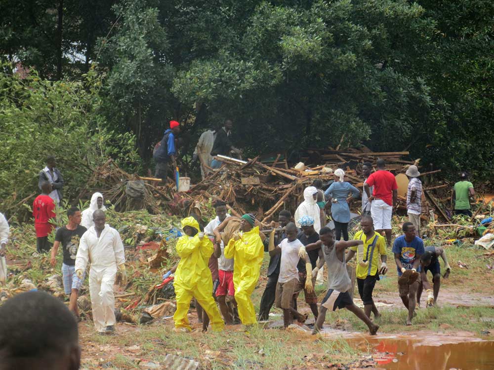 Lluvias dejan más de 300 muertos en Sierra Leona - sierra-leona-21