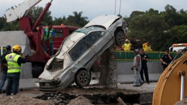 Diálogo sobre indemnización por socavón debe ser abierto: abogado - socavon-1