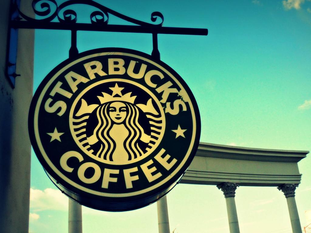 ¿Qué significa Starbucks y por qué su logo es una sirena? - starbucks-1069758_1280