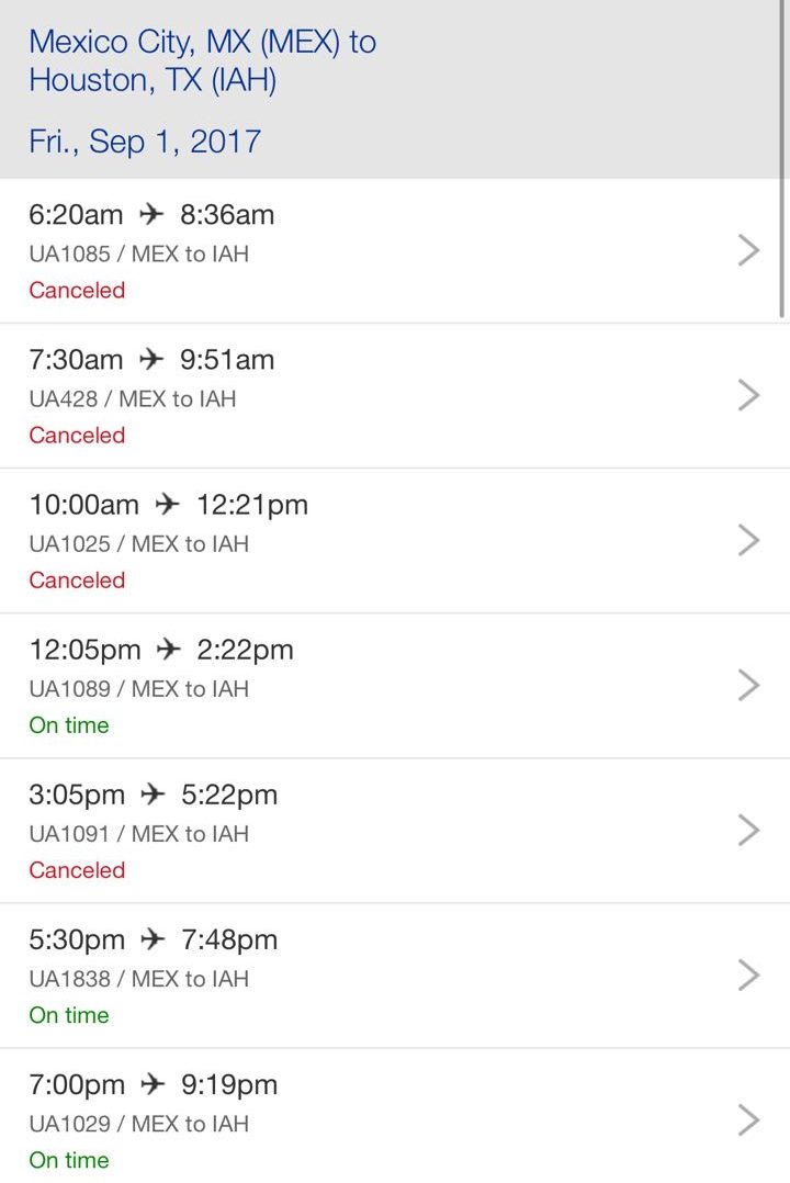 Operaciones en aeropuertos de Houston tardarán en normalizarse - united-houston-3-e1504200197877