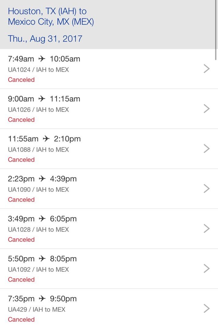 Operaciones en aeropuertos de Houston tardarán en normalizarse - united-houston-e1504200133870