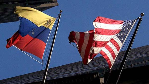 Estados Unidos impone sanciones financieras a Venezuela