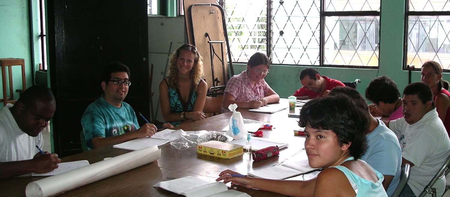 Prefieren mexicanos Tailandia y Costa Rica para voluntariados  - voluntariado-costa-rica