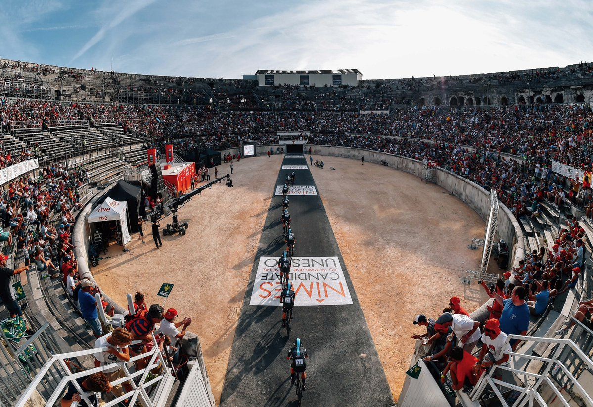 Hombre portando arma falsa desata terror en la Vuelta a España - vuelta-atentado