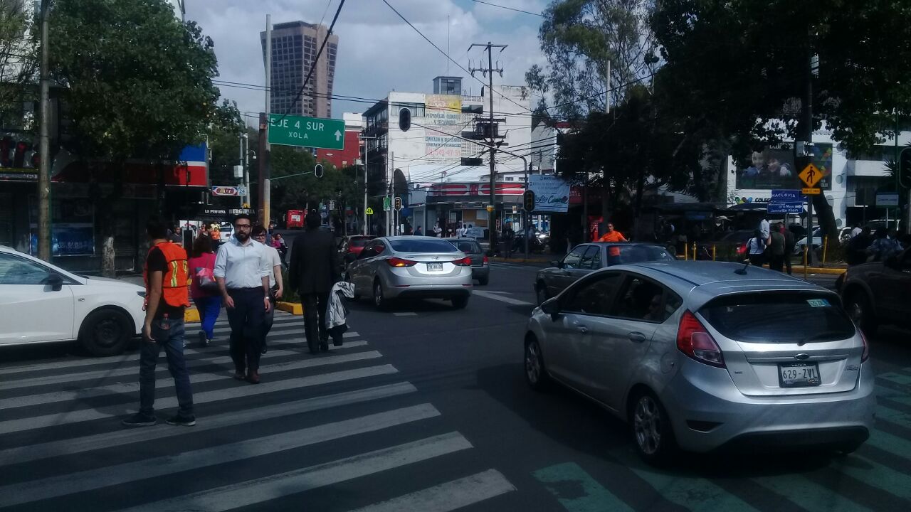 #Videos Colapsos y derrumbes de edificios durante sismo de 7.1 grados - 03