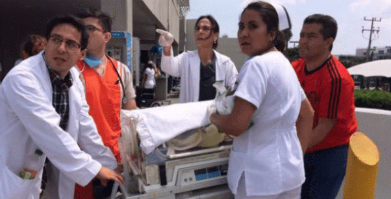 Detienen a guardia de hospital de Oaxaca por complicidad en robo de bebé - 04-20-09-17-bebe-imss-770x392