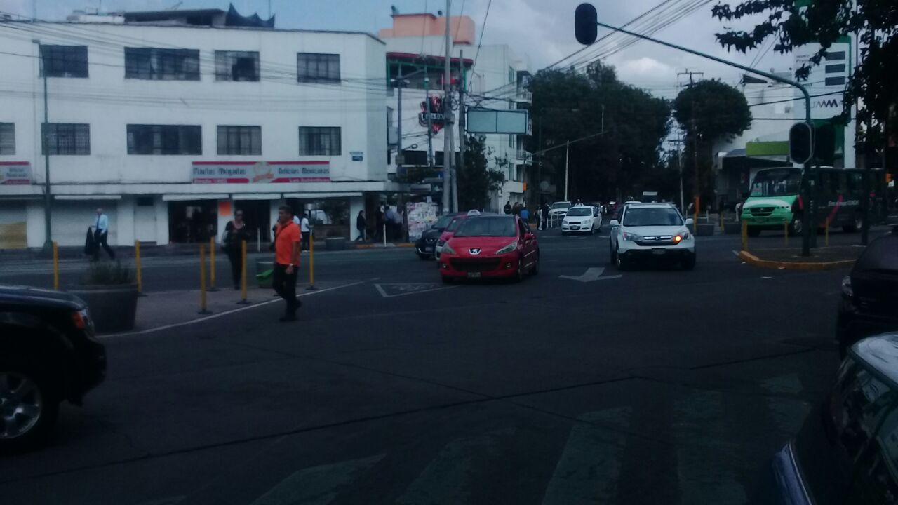 #Videos Colapsos y derrumbes de edificios durante sismo de 7.1 grados - 04