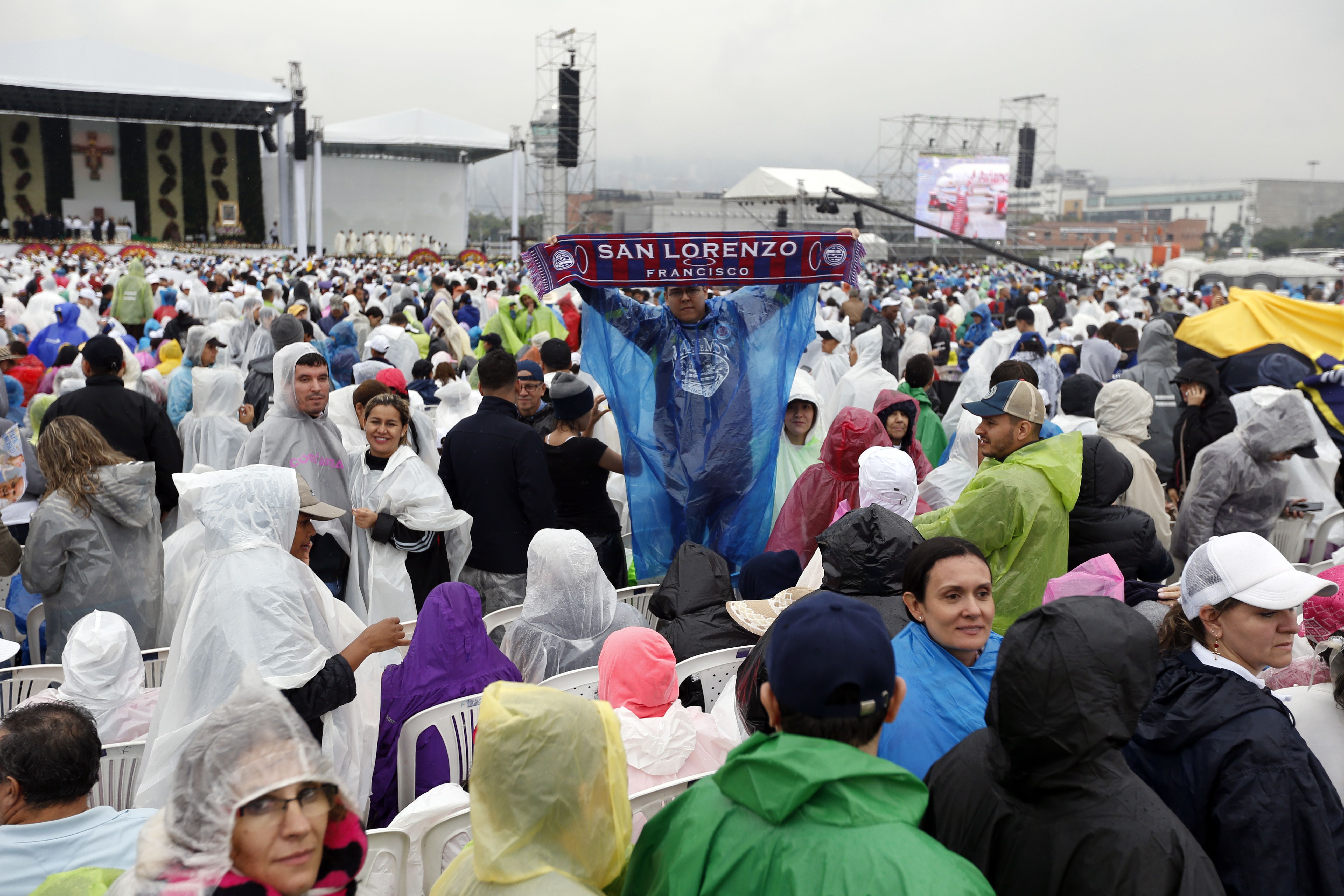 Papa Francisco pide dejar la rígida ortodoxia eclesiástica - AP17252528804689