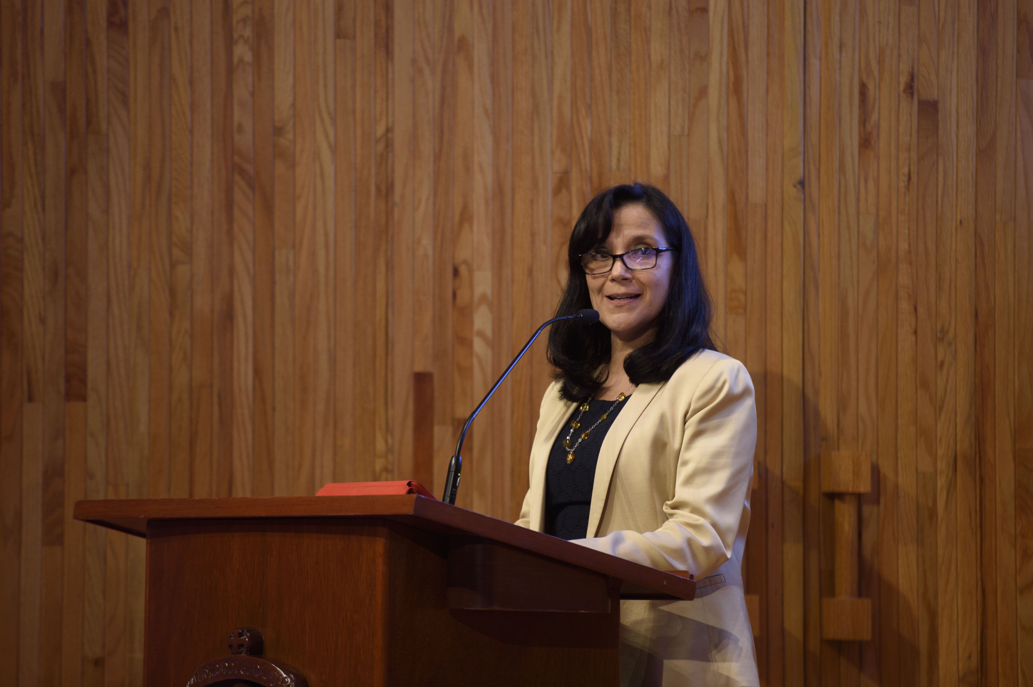 Adriana Labardini asume presidencia del IFT