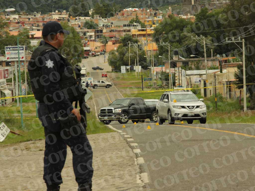 Ataque a comandancia deja tres muertos en Guanajuato - Ataque-en-Coroneo-Foto-de-Correo
