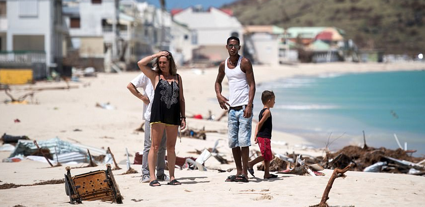 Escapan 40 reos de alto riesgo en el Caribe tras Irma