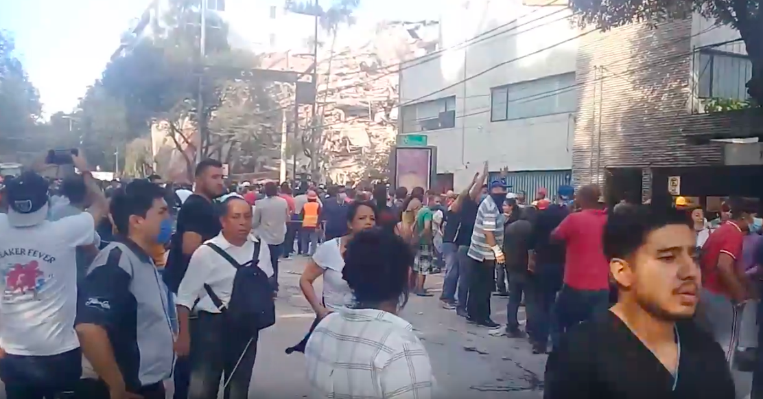 Equipos de emergencia acuden a Gabriel Mancera para realizar labores de rescate en la zona Equipos de emergencia acuden a Gabriel Mancera para realizar labores de rescate en la zona