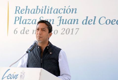 Explosión de toma clandestina genera caos vial en León - Carlos-Cortes-Galvan-Obra-Publica_MILIMA20170613_0173_8