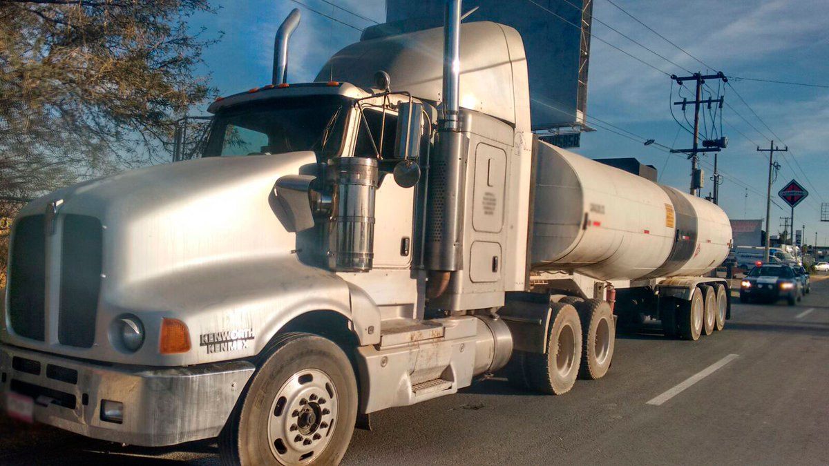 Detienen a banda que robaba combustible en el Estado de México