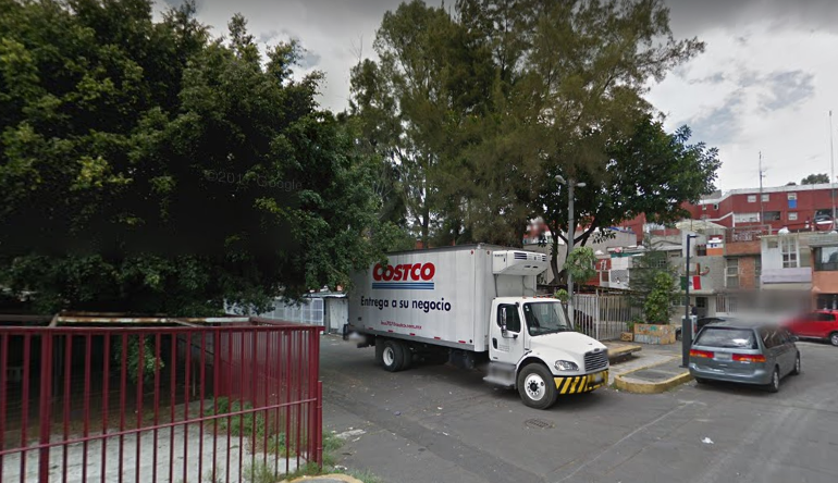 Hallan a hombre muerto entre paredes en Iztacalco Hallan a hombre muerto entre paredes en Iztacalco