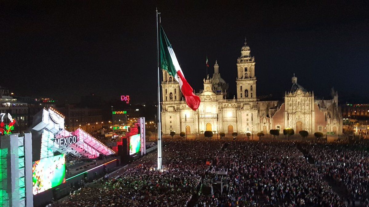 EPN destaca la solidaridad de los mexicanos en el Grito de Independencia - Foto-de-Frida-Gómez-Pérez