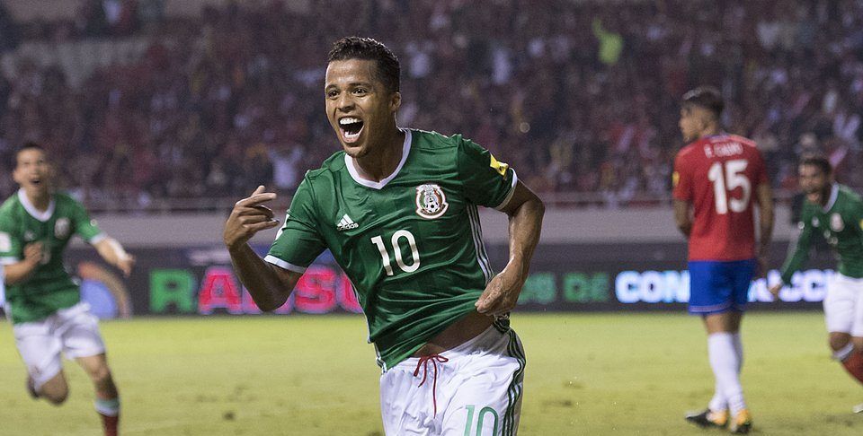 Costa Rica empata a México y clasifica al Mundial