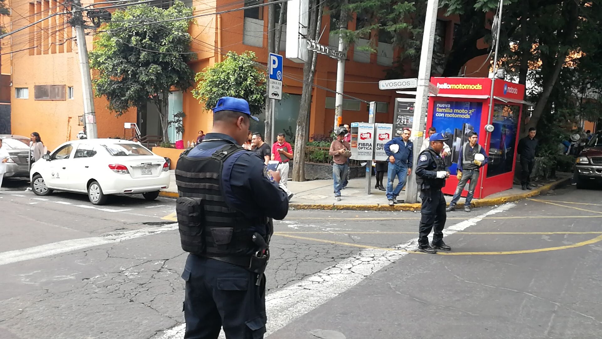Capitalinos participan en simulacro de sismo sin incidentes - IMG_20170919_110344