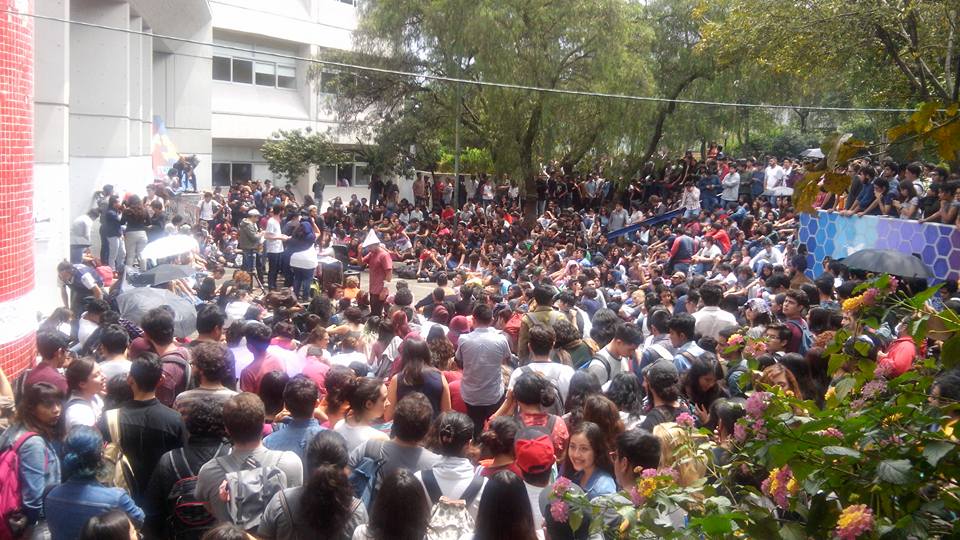 Organizan paro alumnos de UNAM e IPN para seguir apoyando