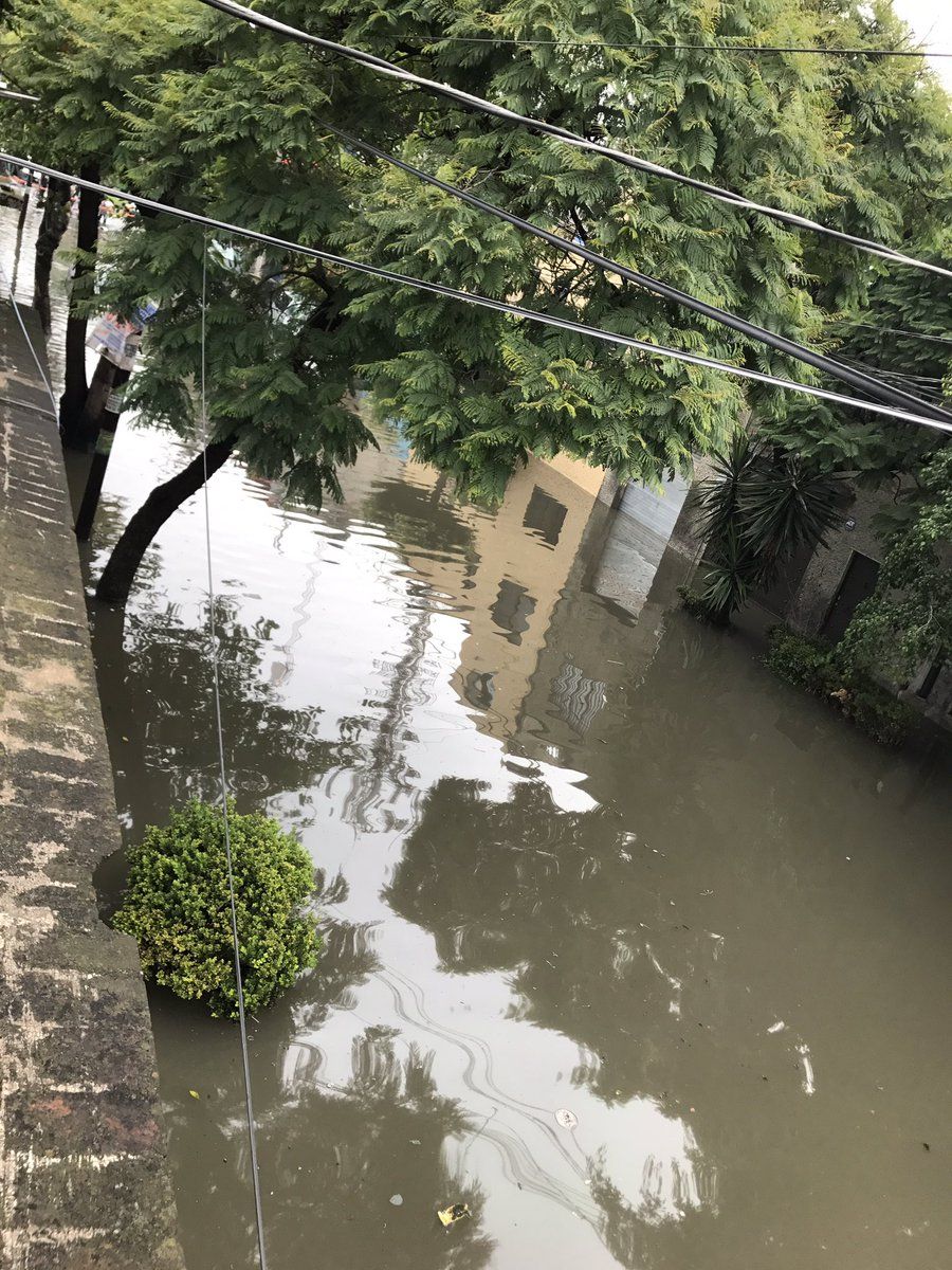 Continúan trabajos de limpieza en Venustiano Carranza por lluvias - Inundaciones-Pensador-Mexicano-@abanav-3