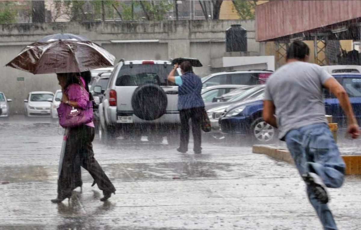 Seguirán las lluvias en el sur del país
