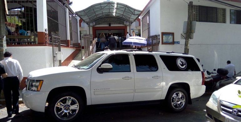 Despiden a Mara Fernanda. Piden alto a ola de violencia Despiden a Mara Fernanda. Piden alto a ola de violencia