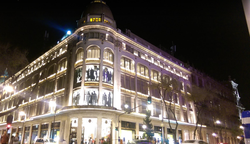 Detienen a cuatro por robo a tiendas departamentales - Palacio-de-Hierro-Centro-Captura-de-Google-Maps