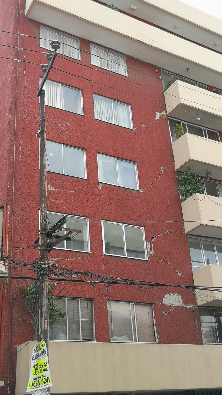Miles de edificios dañados en la Ciudad de México - Portales-sur
