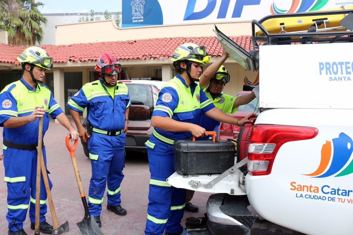 Protección Civil de Santa Catarina envía ayuda a CDMX