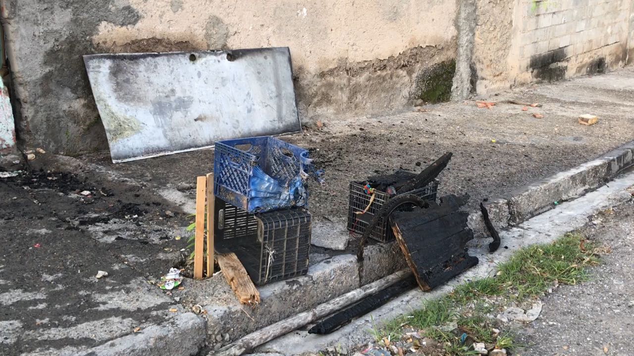 Criminales incendian vivienda para vengar asesinato en Saltillo - Queman-vivienda-Saltillo-Foto-de-Laguna-Multimedios-2