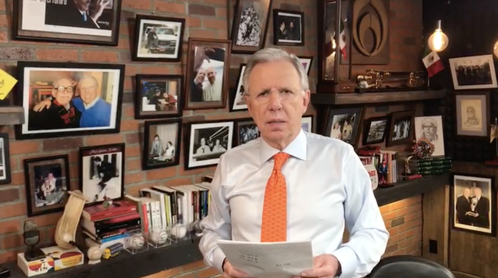 ¡Las noticias! Aumenta número de muertos por el terremoto