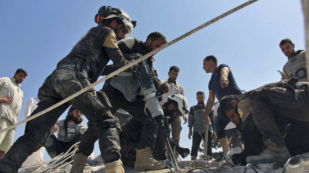 Atacan zonas controladas por el Estado Islámico en Siria - Siria-Foto-de-Voa-News