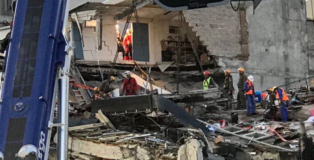 Van 198 muertos en la Ciudad de México tras sismo - Sismo-Edificio-Álvaro-Obregón-Foto-de-Quadratín-1024x521