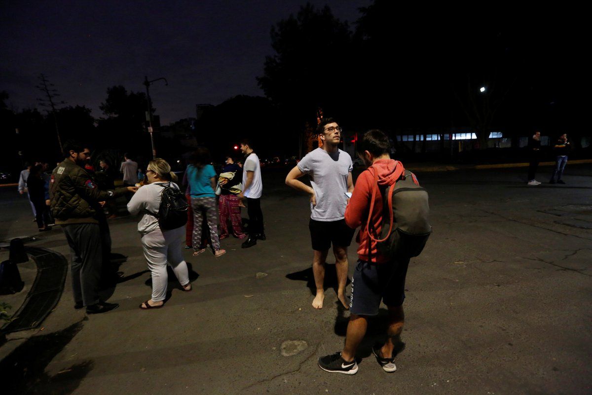 Sismo deja saldo de dos heridos y daños menores en la CDMX: SSP - Sismo-Evacuación-2