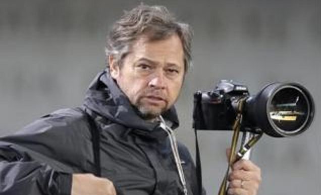 Hospitalizan a fotoperiodista que cubrió sismo de 1985